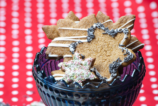 Piparkakut - Gingerbread Cookies