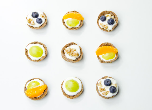 ruisnappi with goat cheese cream