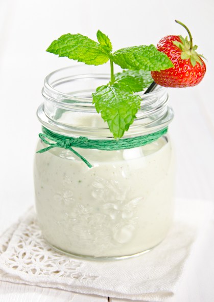 Avocado strawberry smoothie