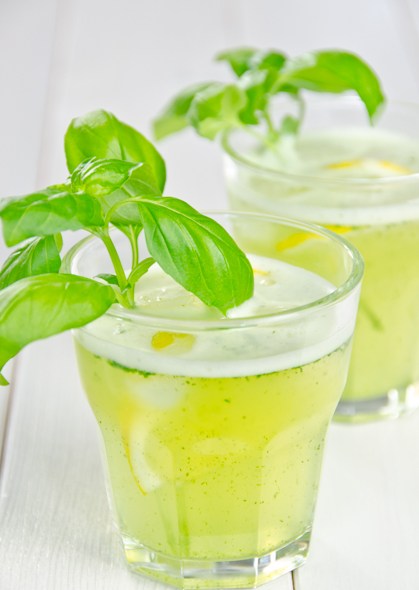 Basil lemonade
